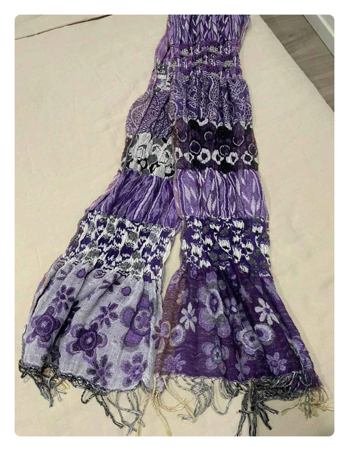 💜 Texturele Boheemse Sjaal - Paars Tinten & Bloemenpatronen 💜 – photo 4